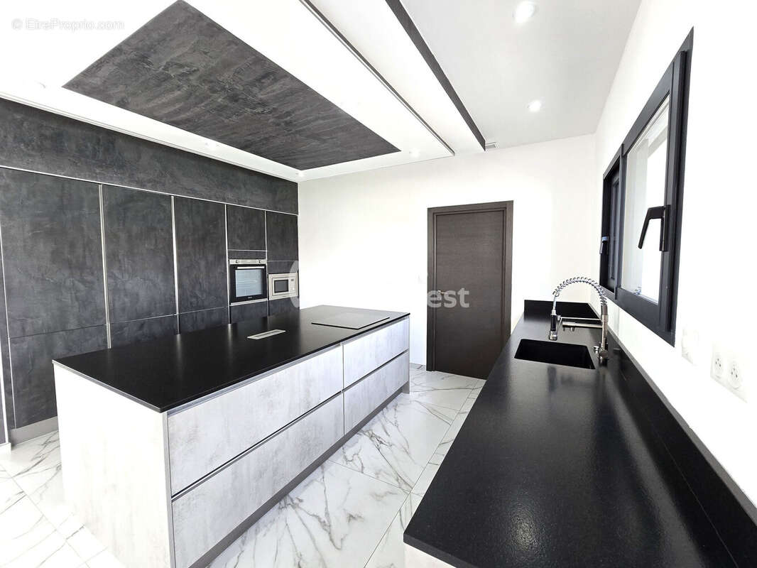 Cuisine - Maison à CASTELSARRASIN