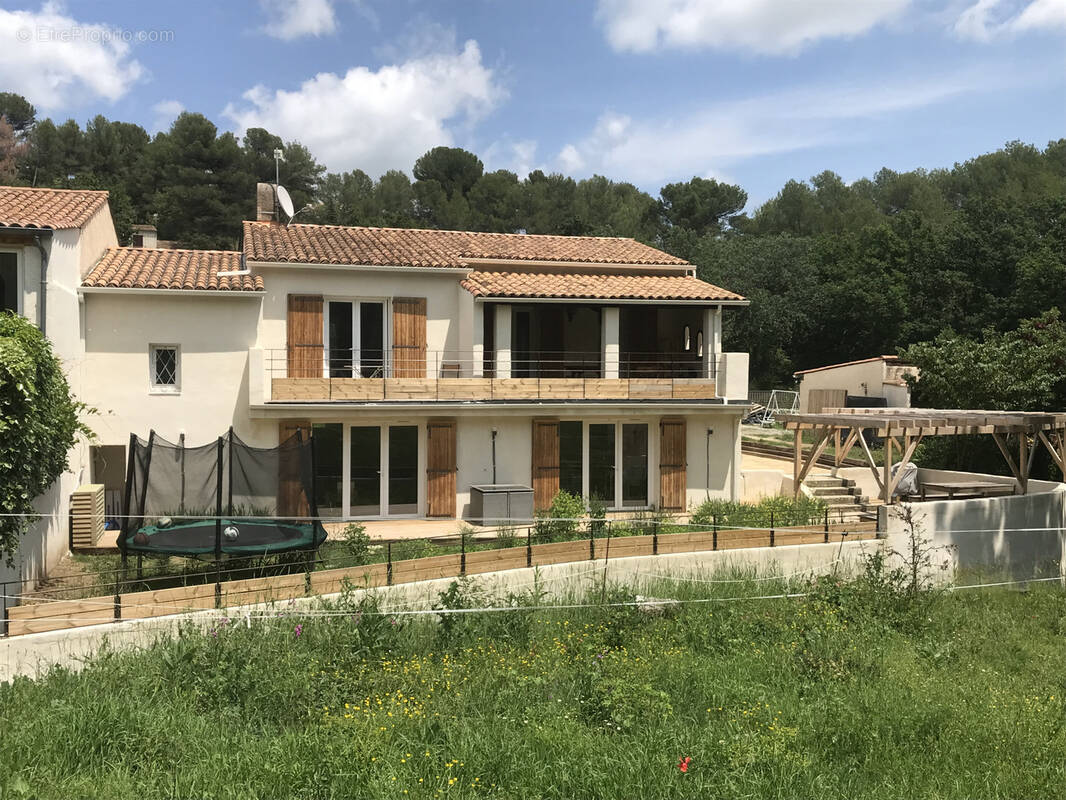 Maison à PIERREVERT