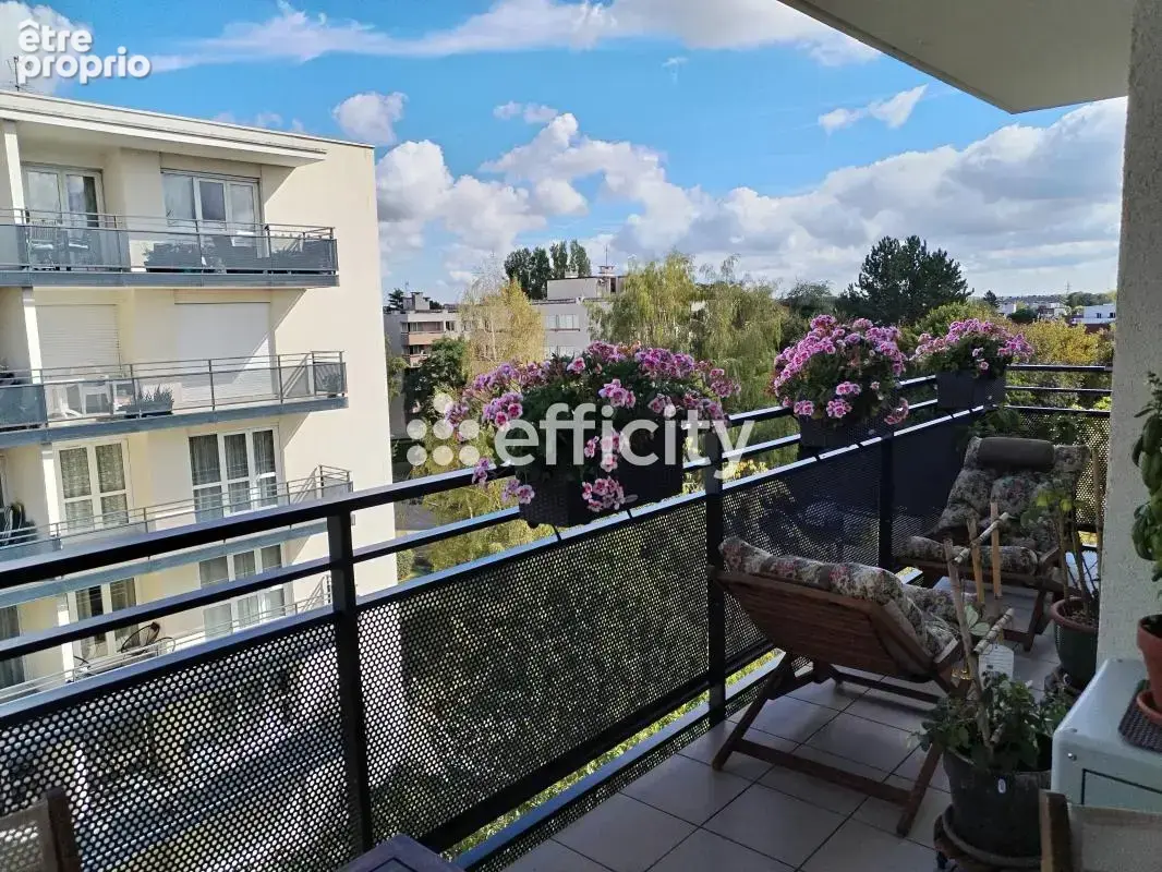 Appartement à BOIS-D'ARCY