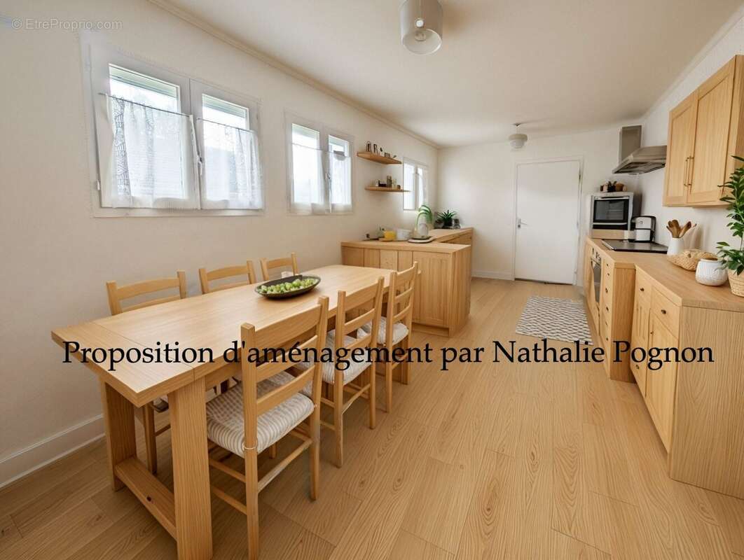 Maison à VOISINS-LE-BRETONNEUX