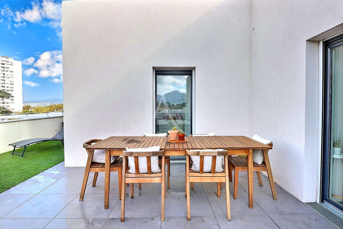 Appartement à MARSEILLE-9E