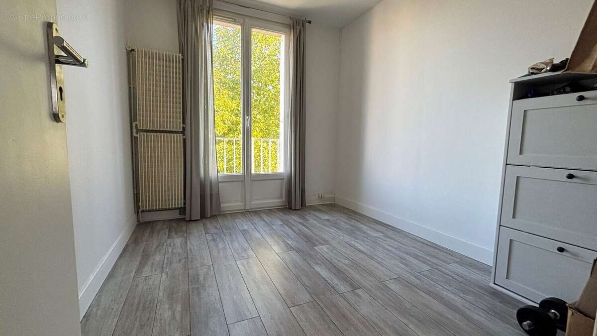 Appartement à MAISONS-ALFORT