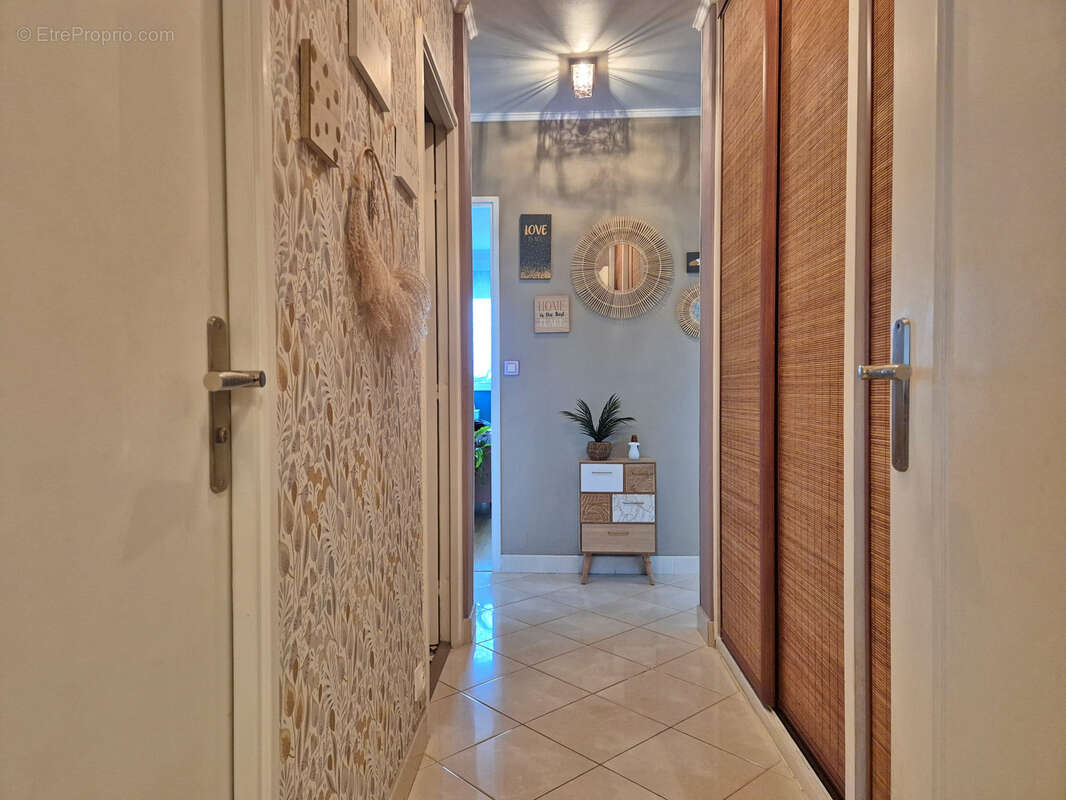 Appartement à LYON-9E