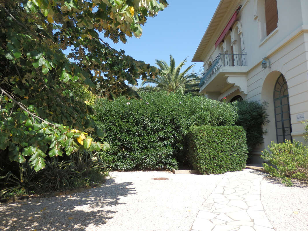 Appartement à SAINT-RAPHAEL