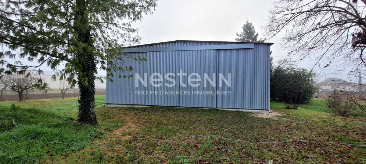 Parking à VILLERBON