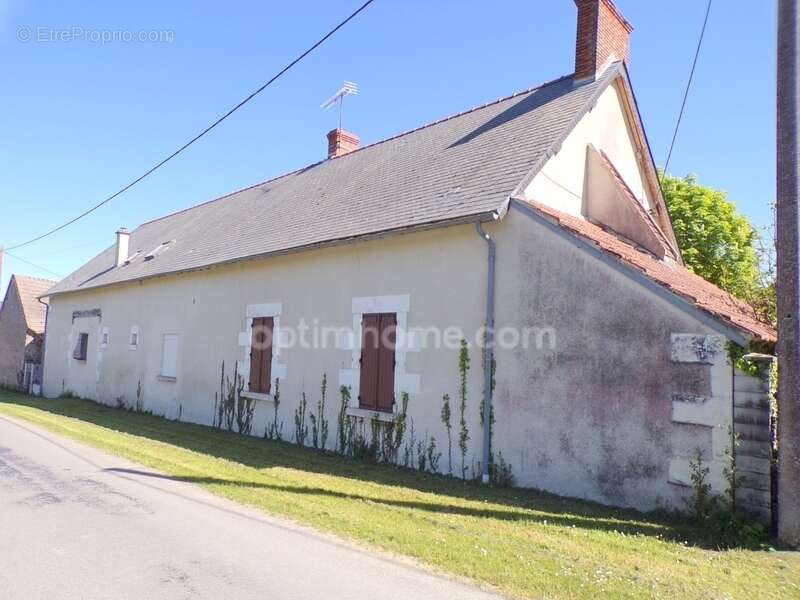 Maison à POULAINES