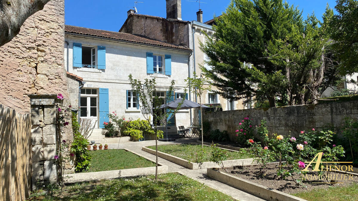 Maison à BRANTOME