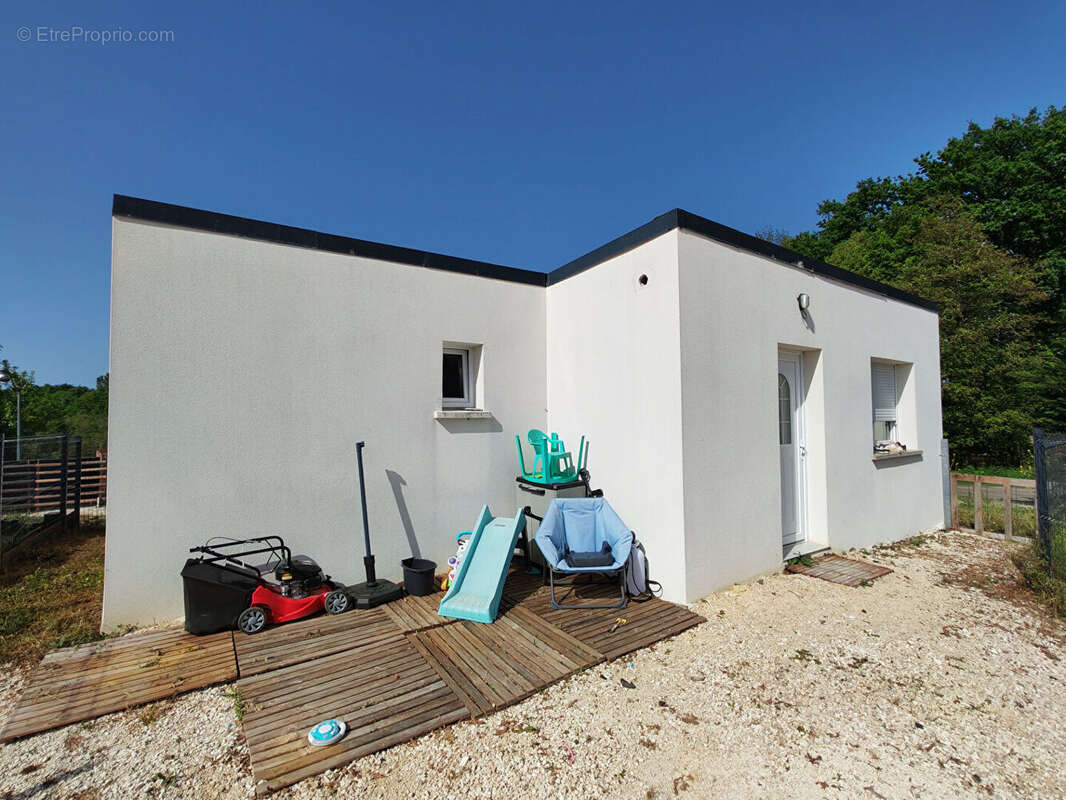 Maison à CASTELSARRASIN