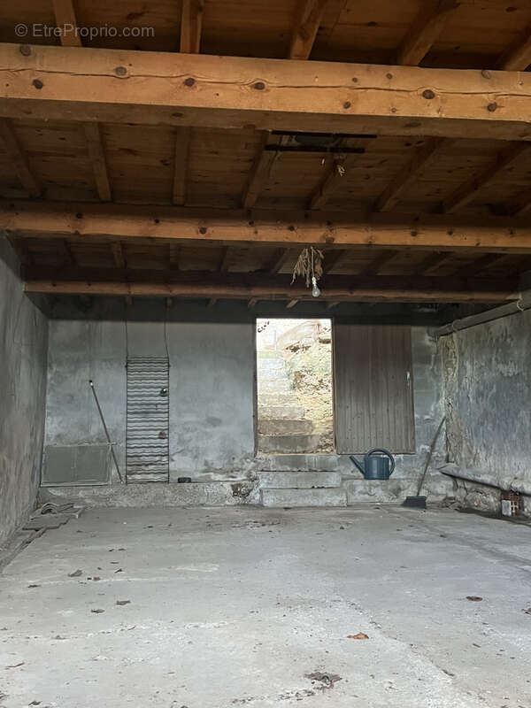 Maison à VILLESISCLE