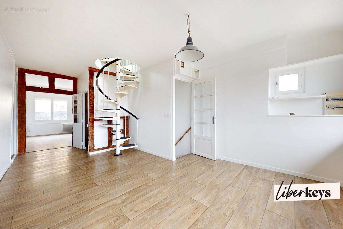 Appartement à MONTFORT-L&#039;AMAURY