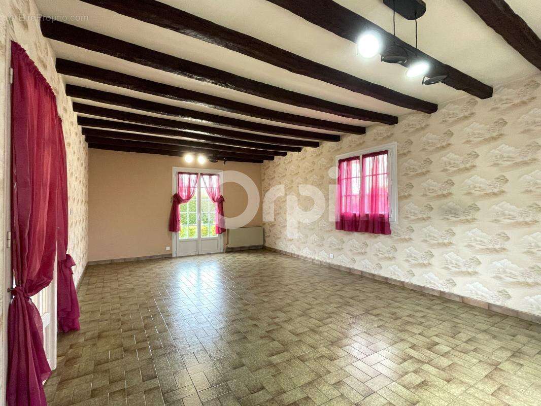 Maison à ILLIERS-L'EVEQUE