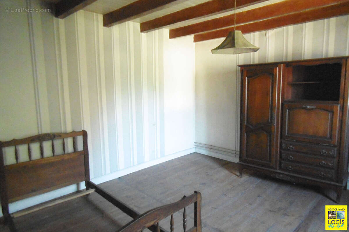 Maison à SAINTE-MARIE-DE-GOSSE