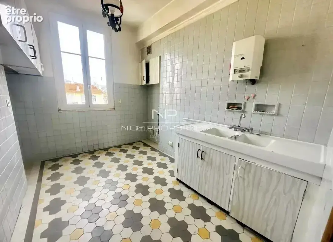 Nice, Musiciens, dernier étage, 4 pièces, terrasse 30 m2 Sud - photo 12