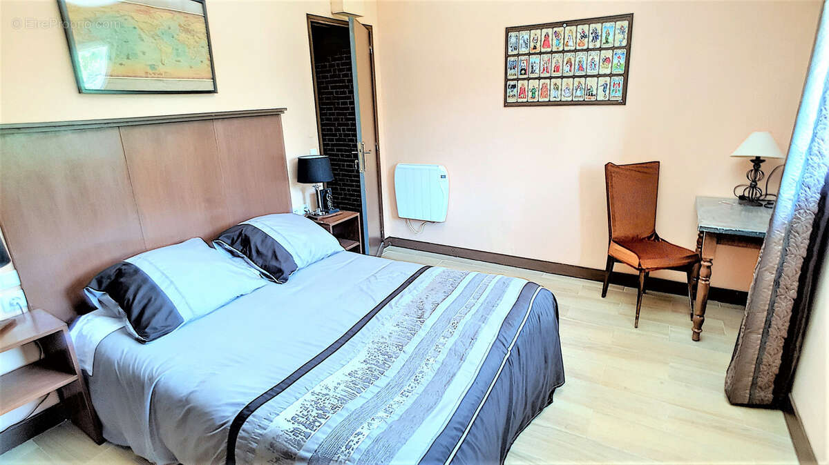 Maison à VILLEFRANCHE-D'ALBIGEOIS