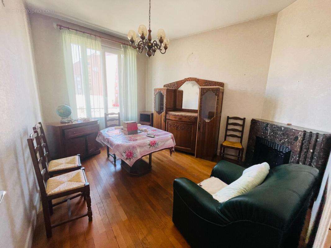 Maison à ROMANS-SUR-ISERE