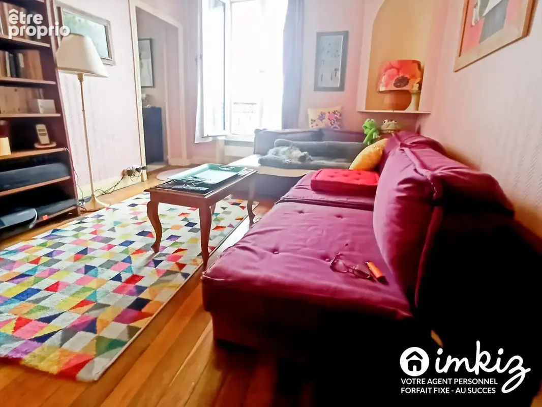 Appartement  2  pièces - chambre de bonne en sus - photo 2