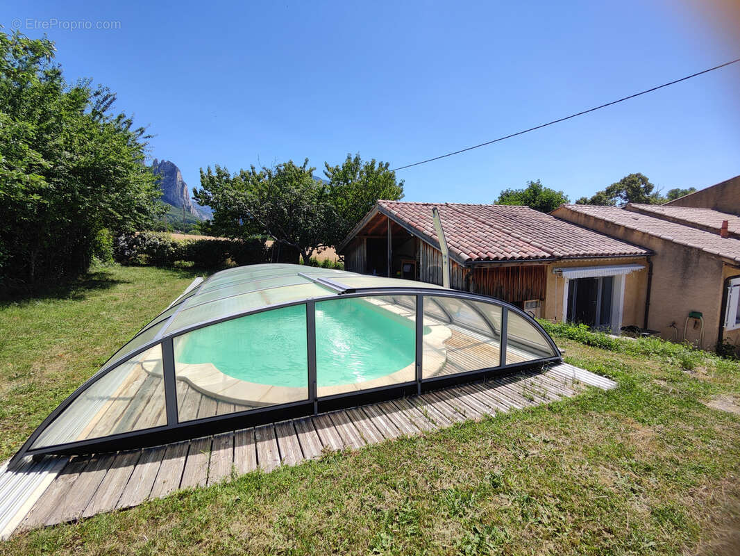 Maison avec gîte indépendant, piscine et vue majeure sur la forêt de Saou - photo 6