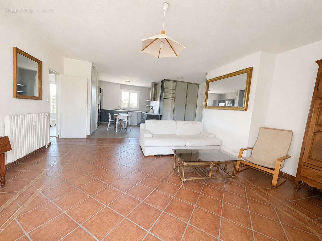 Appartement 3 pièces à Aix - Les Milles - photo 3