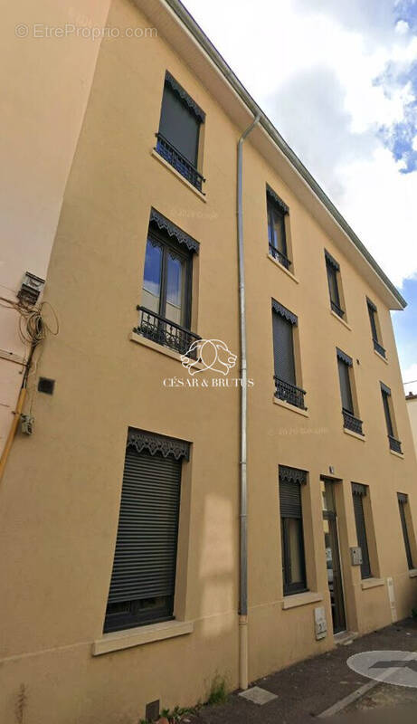 Appartement à LYON-8E