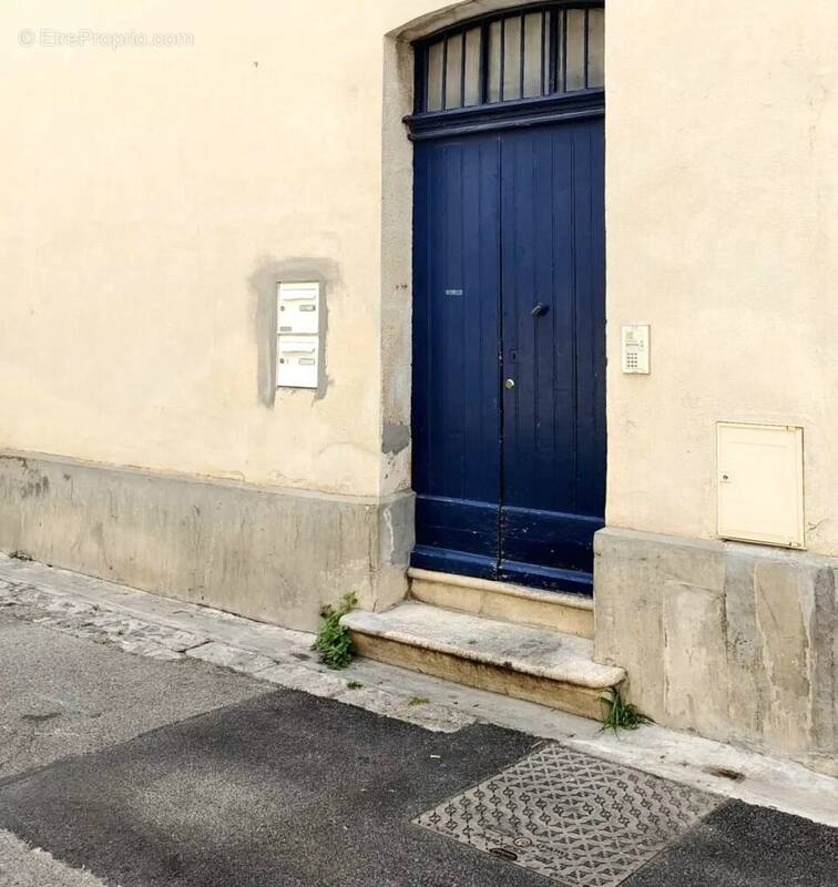 Appartement à LUNEL