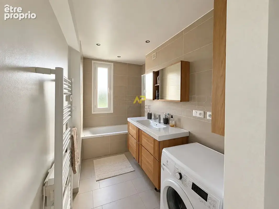 Dernier etage - vue exceptionnelle - photo 6