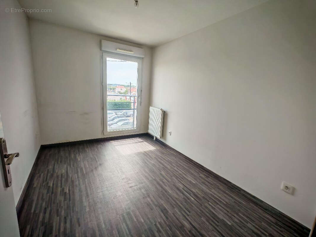 Appartement à SARTROUVILLE