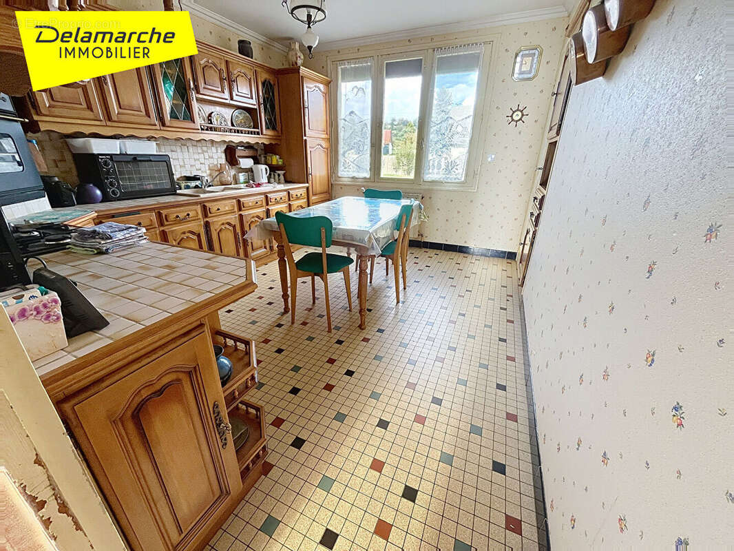 Maison à ISIGNY-LE-BUAT