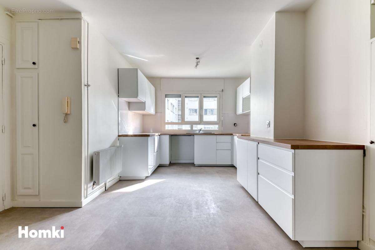 À vendre – spacieux t4 de 101 m2 avec balcon – lyon 3 - photo 5