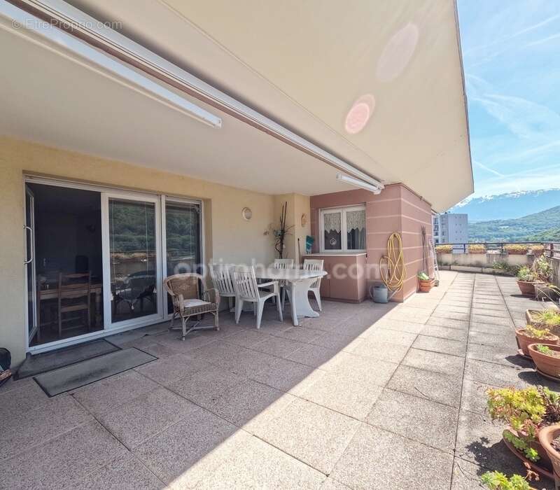 Appartement à ECHIROLLES