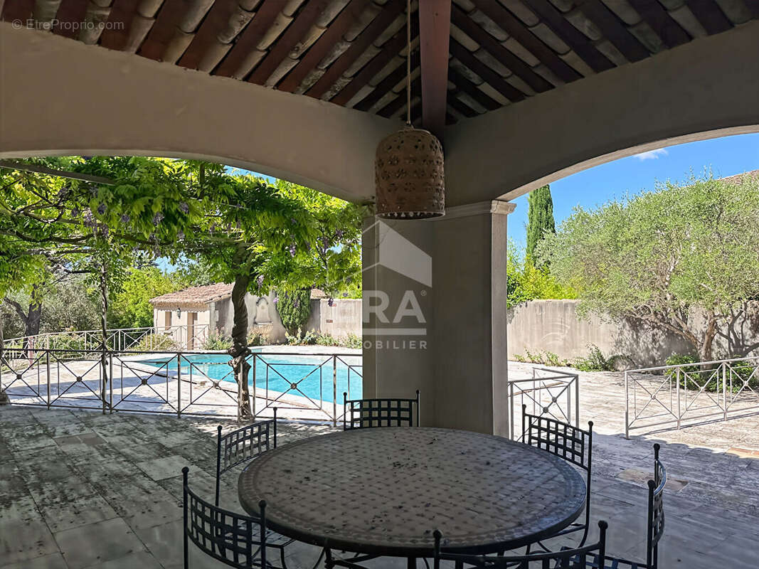 Maison à MAUSSANE-LES-ALPILLES