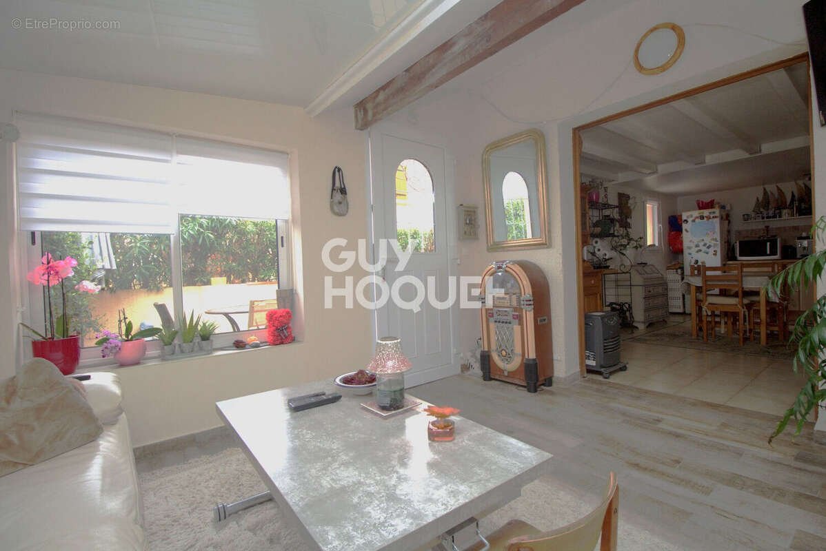 Maison à SAINT-CYPRIEN