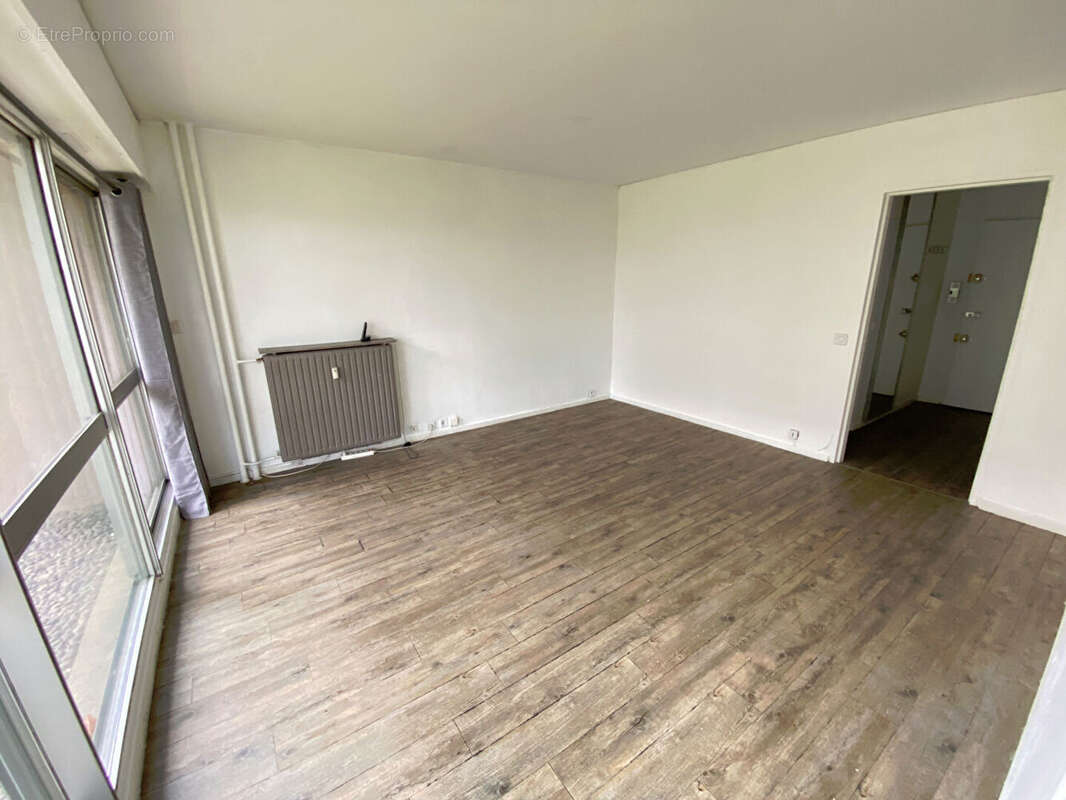 Appartement à CLICHY