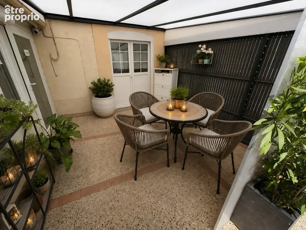Jolie Maison avec Belle Cour Ombragée - photo 8