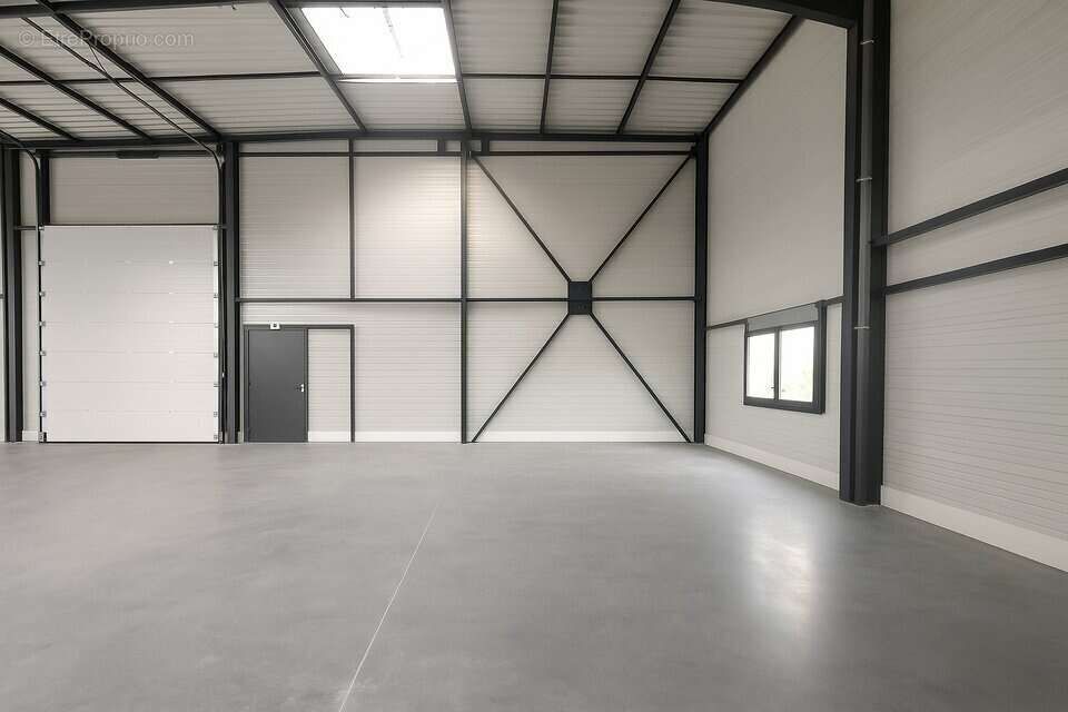 Autre à BOURGOIN-JALLIEU