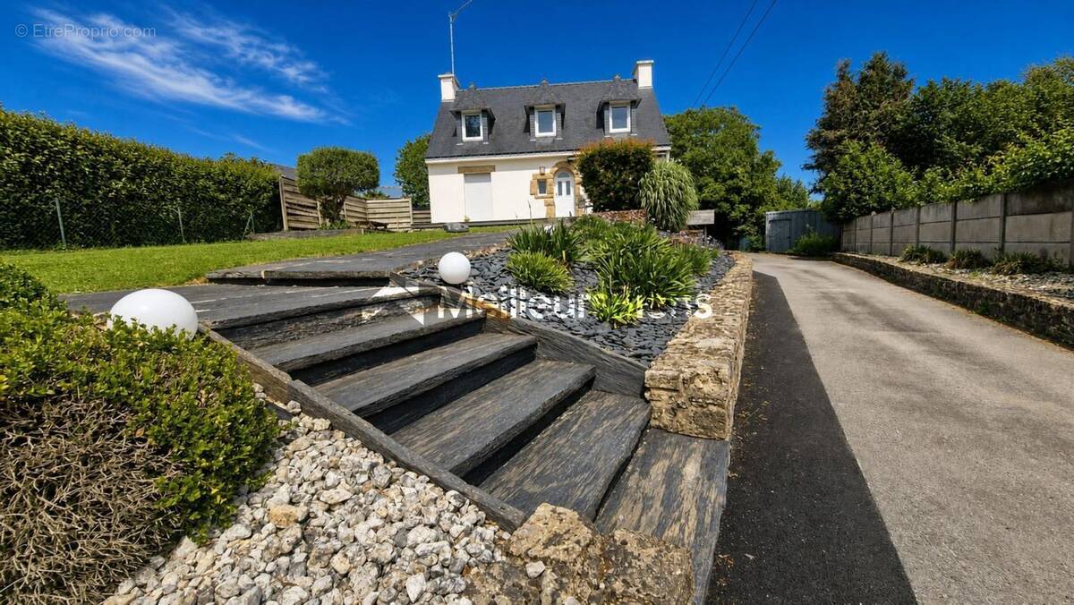Maison à PLUMELIN