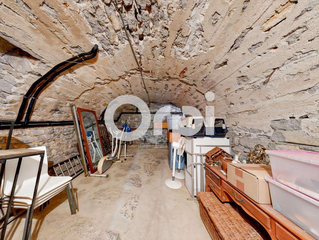 Maison à SAINT-ALBAN-AURIOLLES