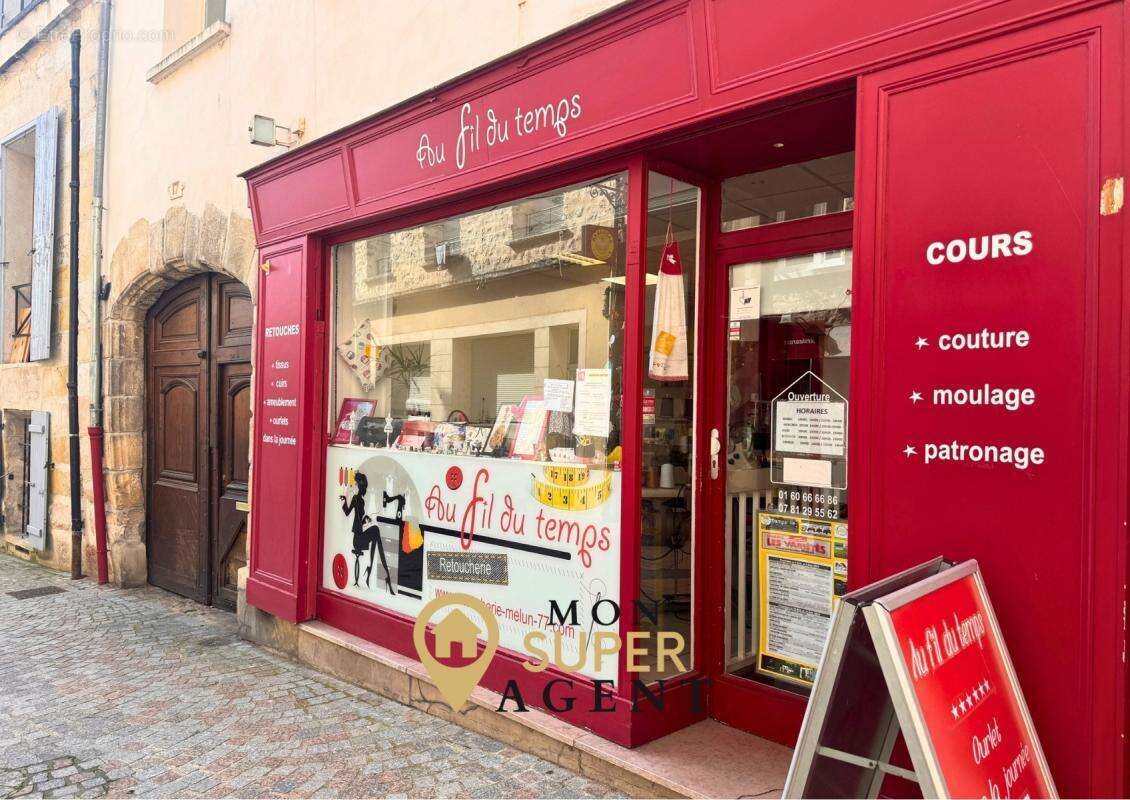 Commerce à MELUN