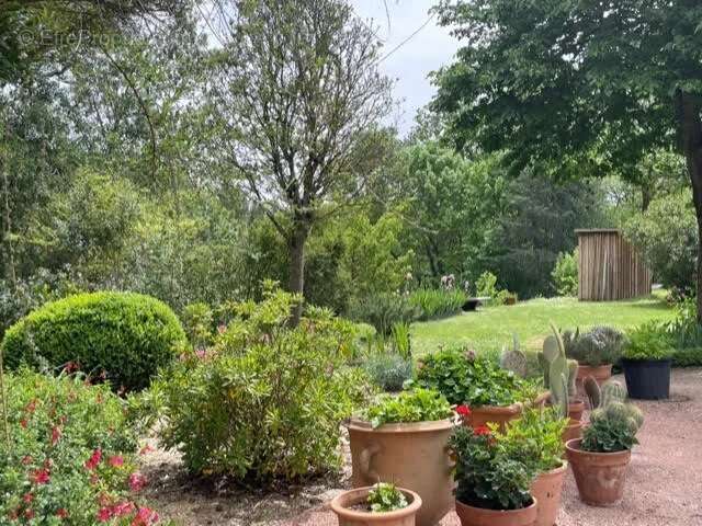 Maison à VIGOULET-AUZIL