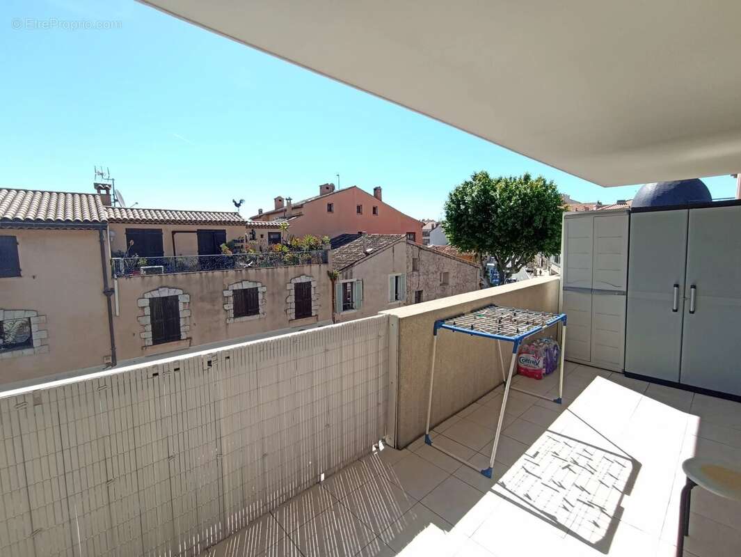 Appartement à SAINT-LAURENT-DU-VAR