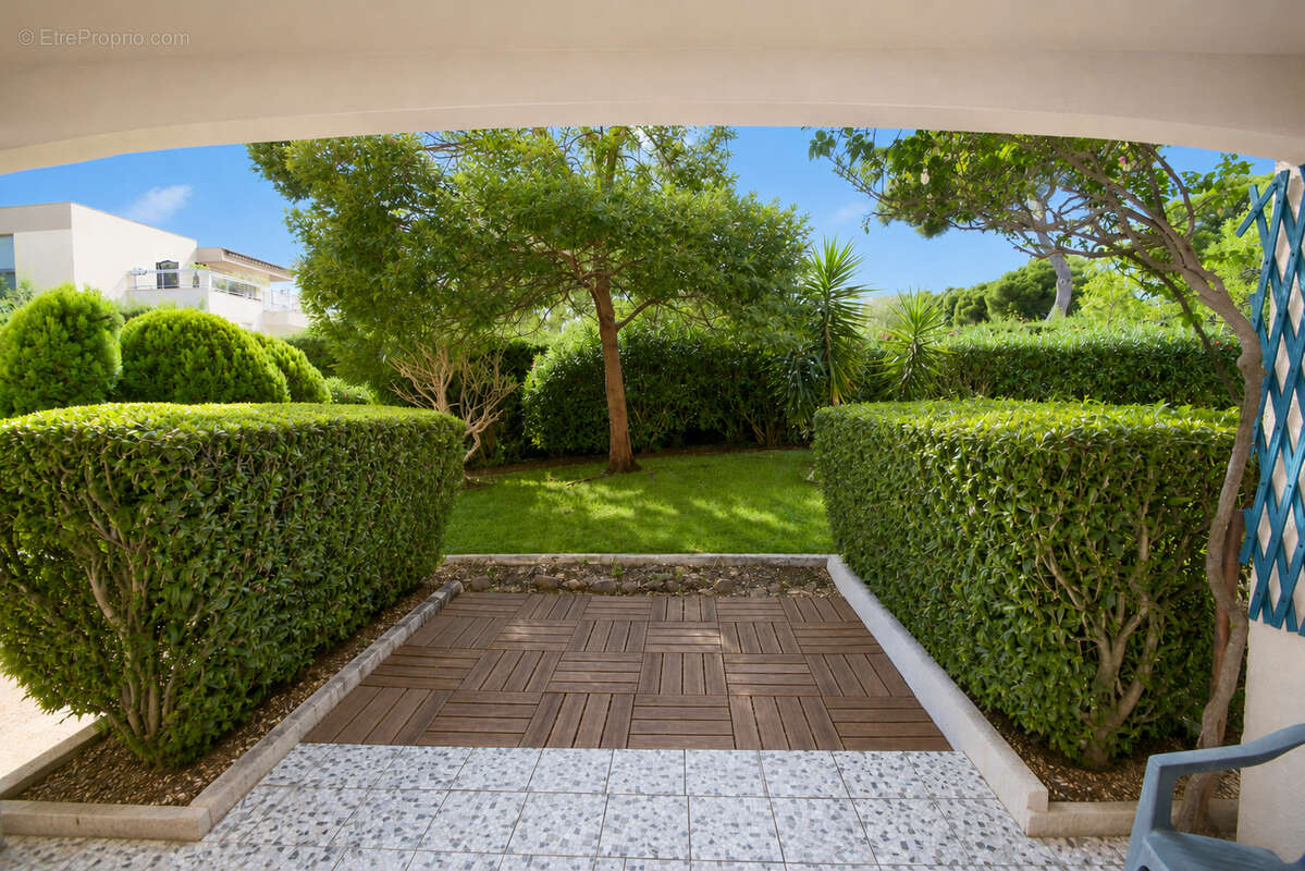 Appartement à SAINT-RAPHAEL