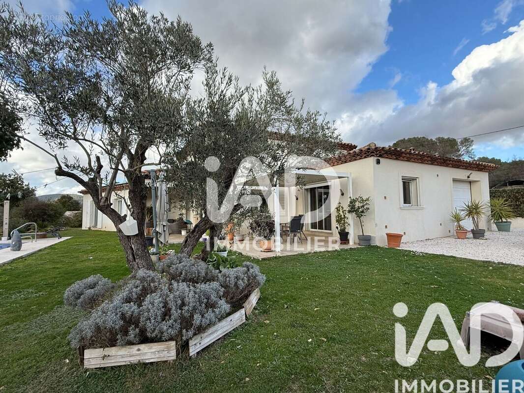 Photo 3 - Maison à SOLLIES-PONT
