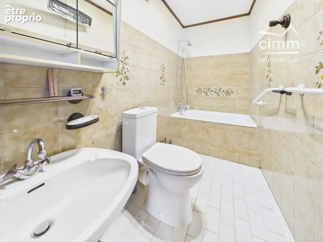 Maison 5 pièces 100 m² à vendre à Tullins (38210) - photo 8