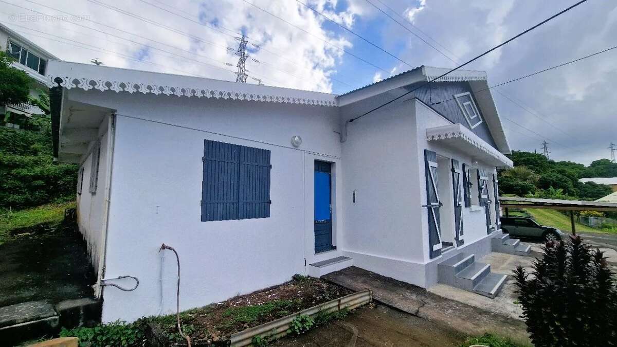 Maison à SAINT-DENIS