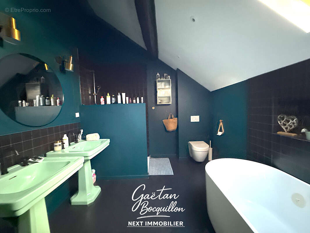 Maison à QUINCY-VOISINS