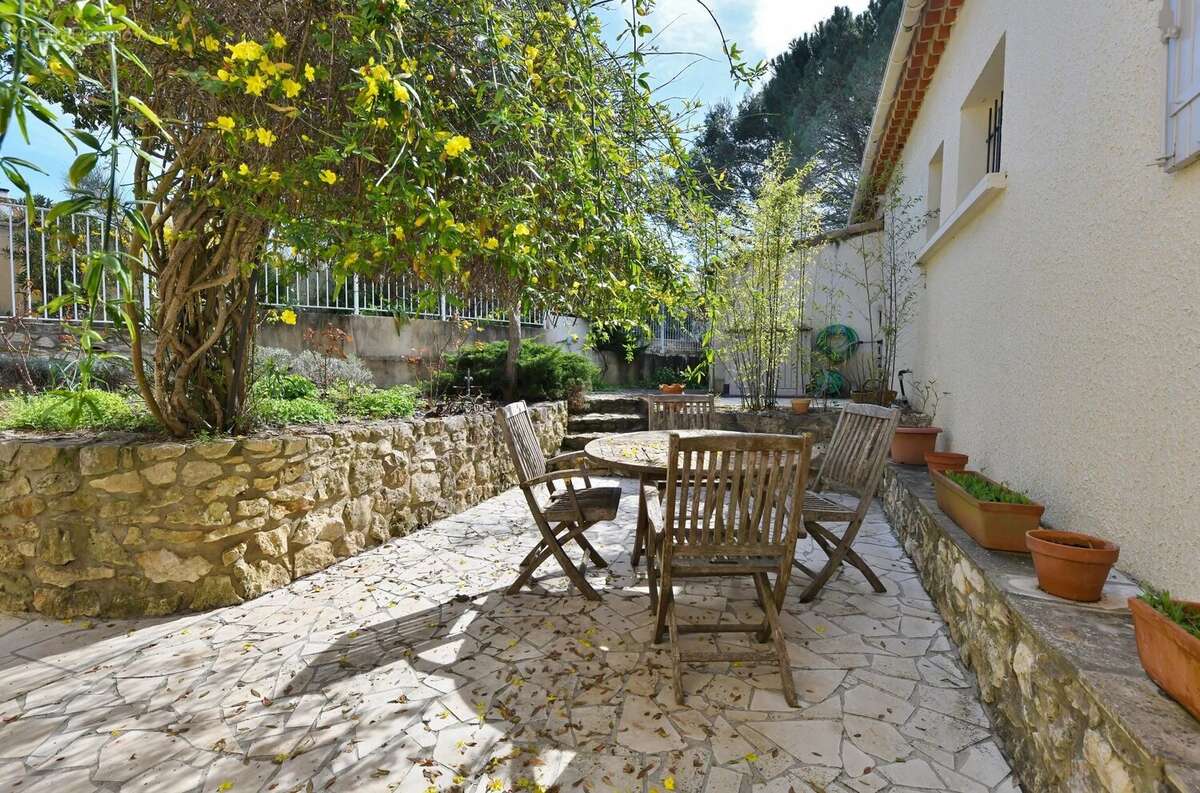 Maison à UZES