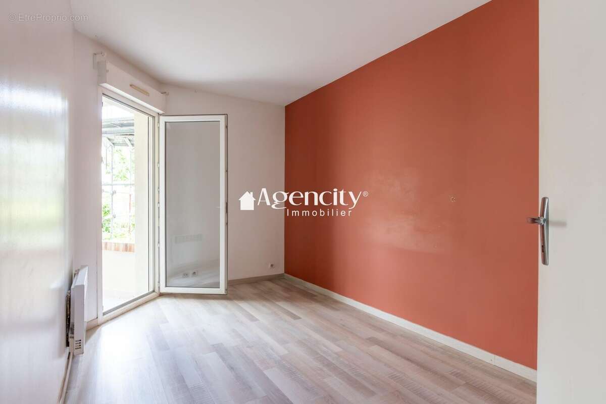 Appartement à TORCY