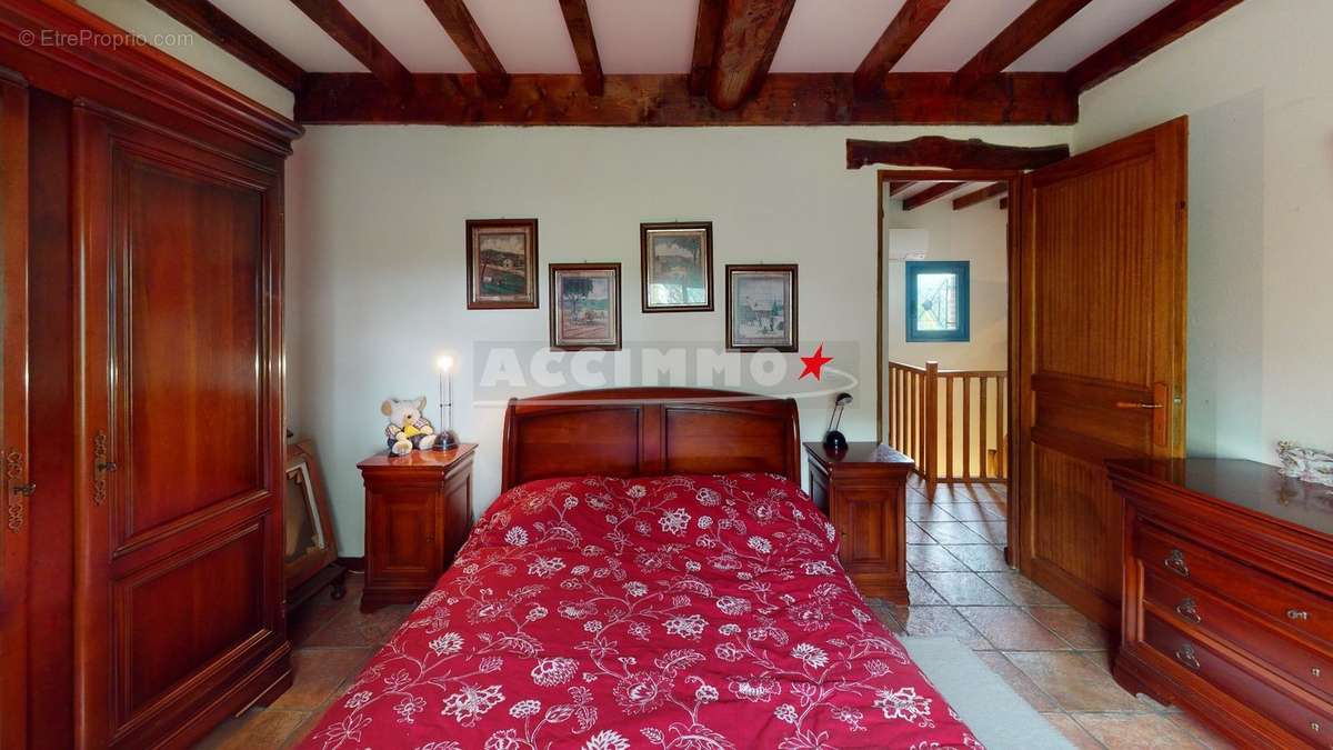 Maison à SAINT-JULIA