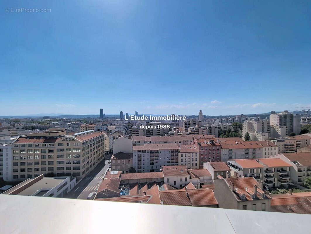Unique ! T5 METRO GRATTE CIEL avec vue Exceptionnelle sur tous les couchers de soleils ! - photo 16