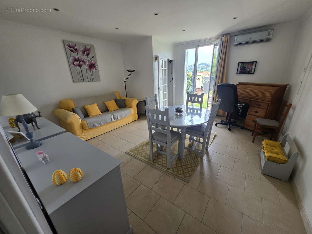 Maison à CAGNES-SUR-MER