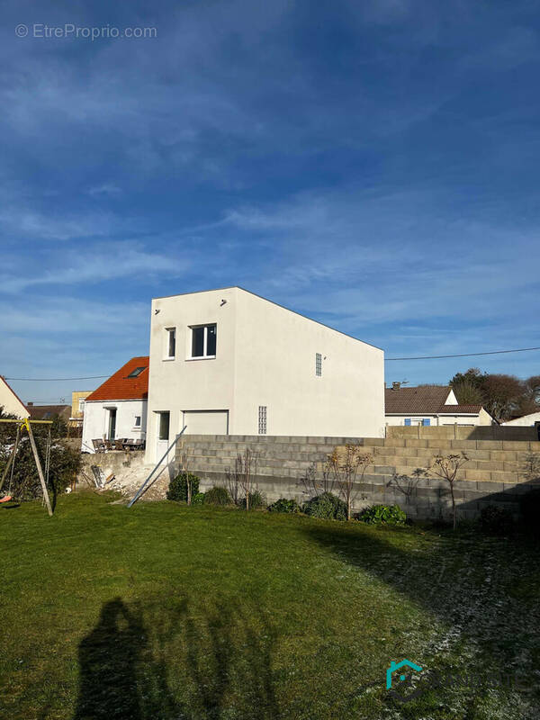 Maison à AMBLETEUSE